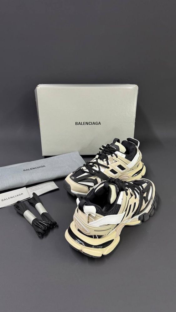 Обувки Balenciga Track - Всички размери и цветове