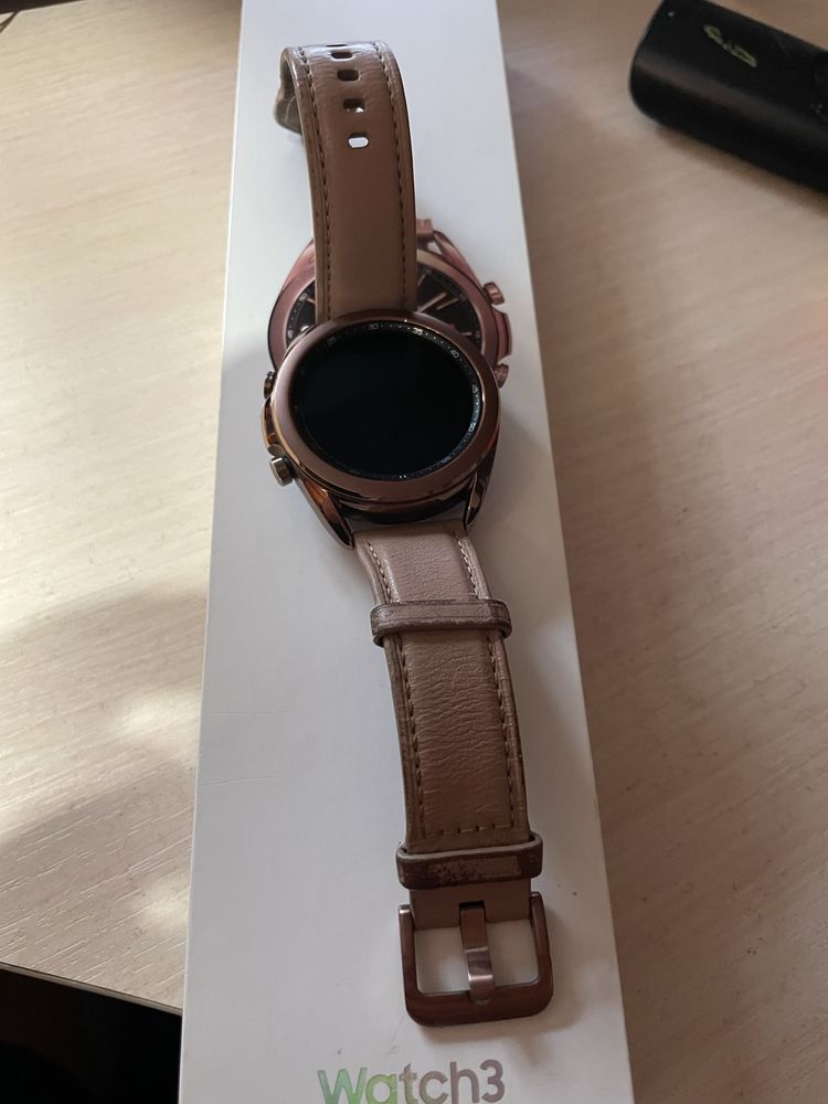 Продам Samsung galaxy watch 3