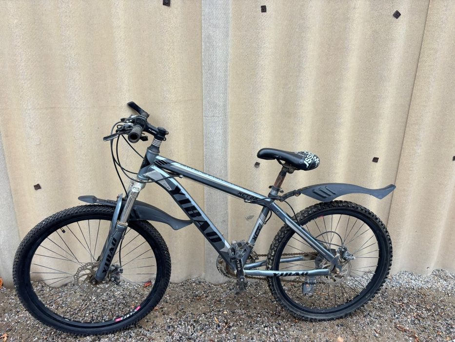 Велосипед горный, скоростной