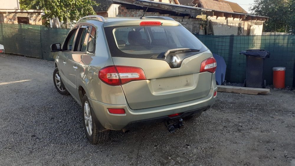 Dezmembrez Piese Renault Koleos din 2009