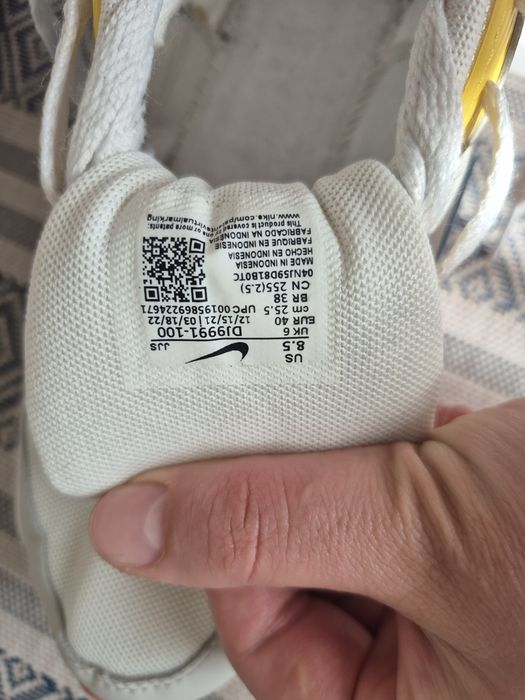 Nike Air Max 90 purtați de câteva ori