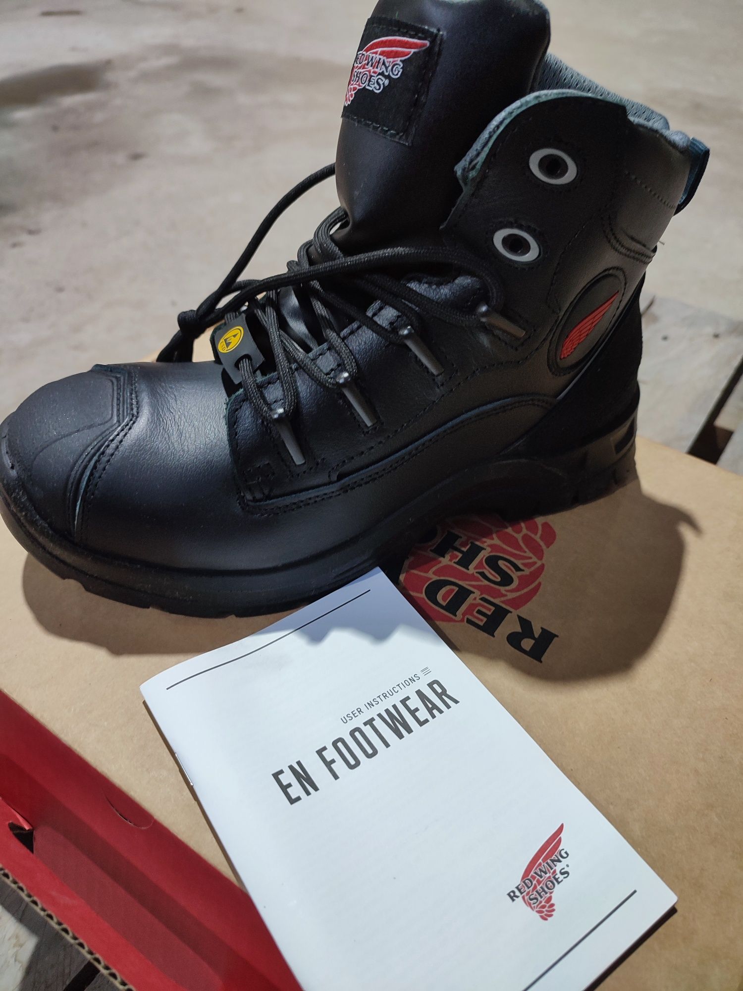 Продам Redwing ботинки и сапоги