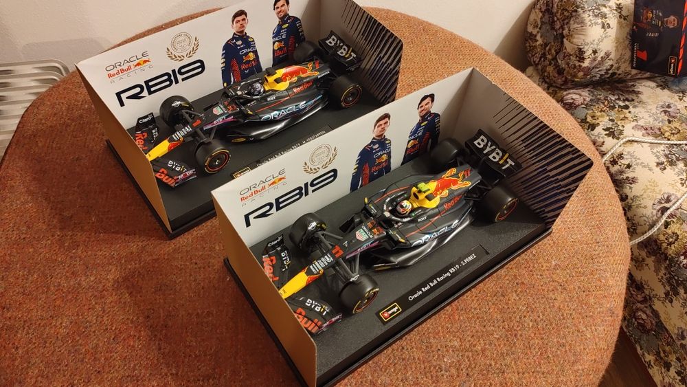 Macheta F1 1:18 Red Bull RB19 Miami 2023 Sergio Perez