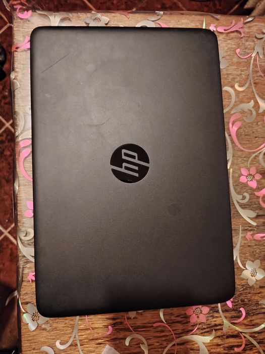 HP elittebook 820 i5