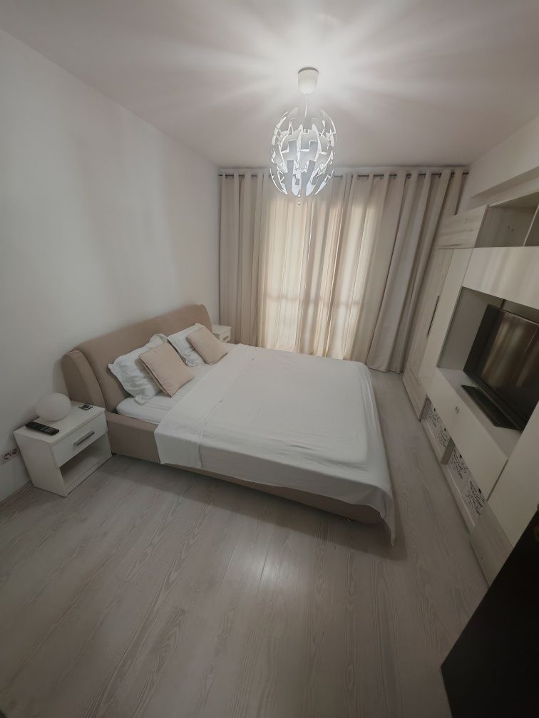 Închiriez apartament 4 camere Fundeni Dobroești