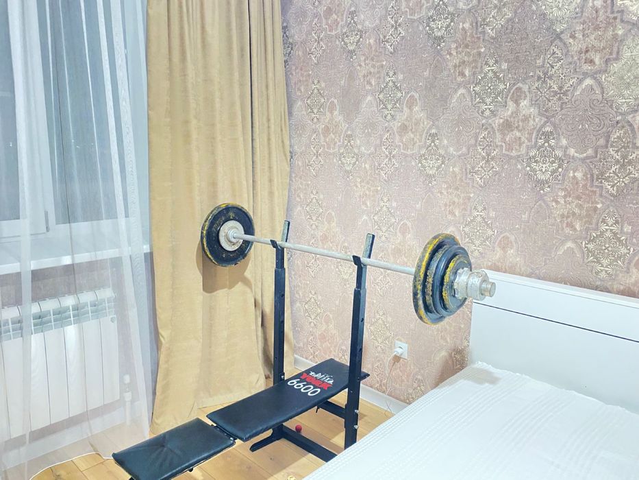 Лежак со штангой