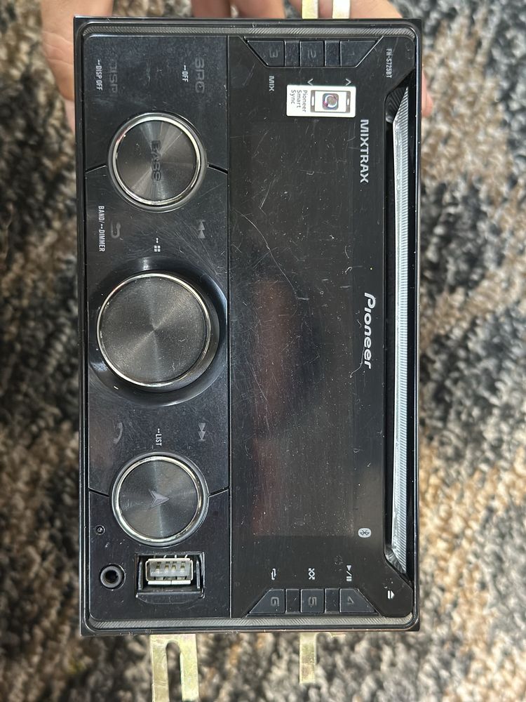 Pioneer 725 (FH-S725BT)