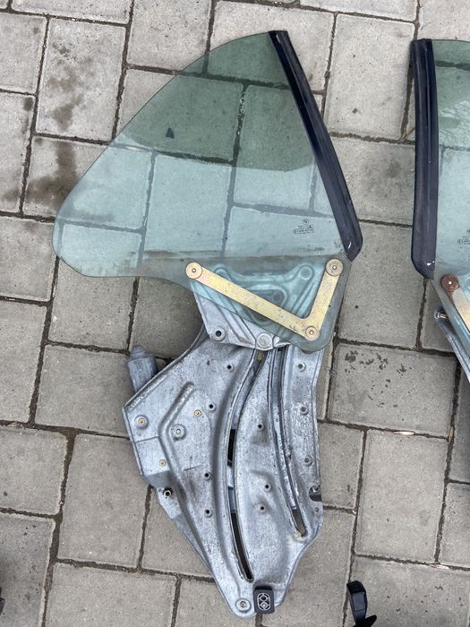Macara geam electric geam spate Bmw seria 3 E36 cabrio pisicuta