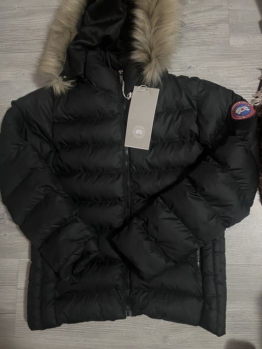 Geaca de dama calitativa