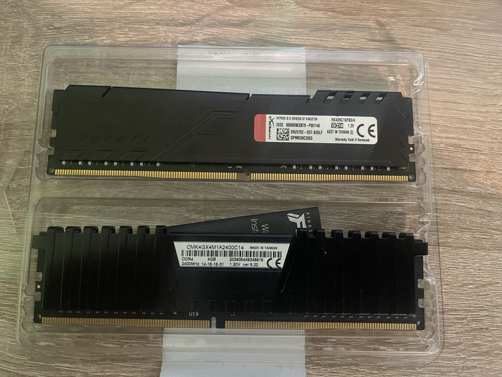 Memorie RAM 2x4GB