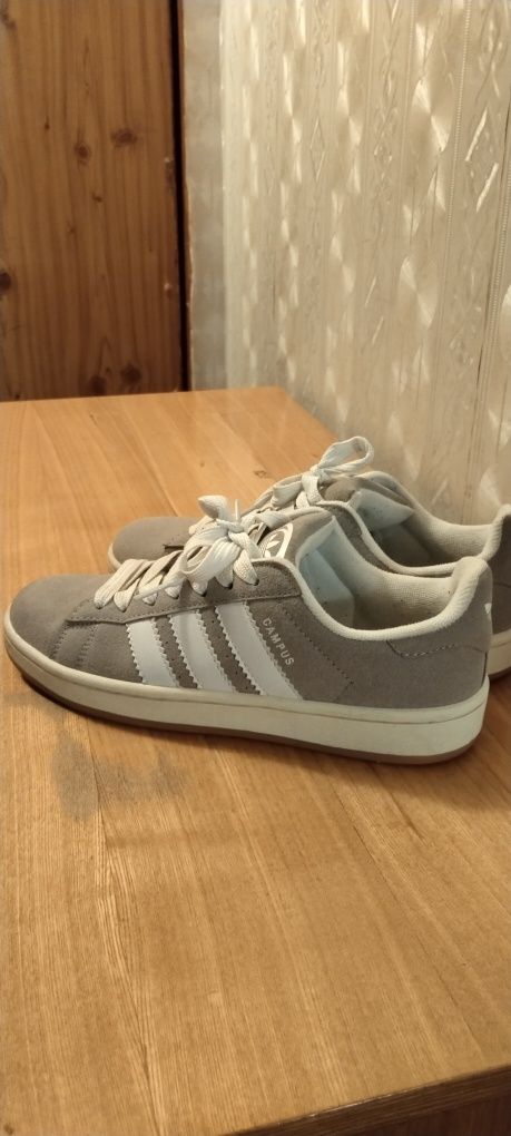 adidas campus 00s