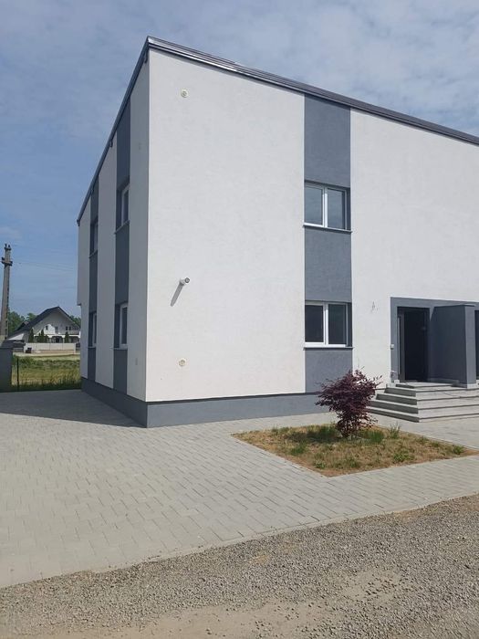 Casa de vânzare - duplex