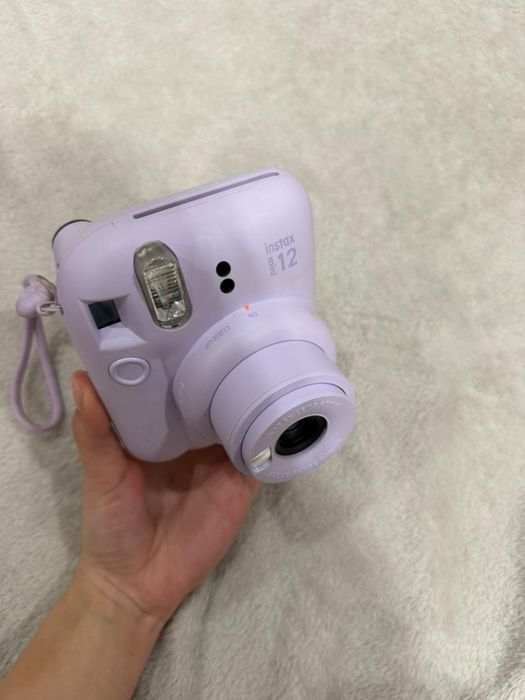 продам instax ,новый ,пользовались пару раз