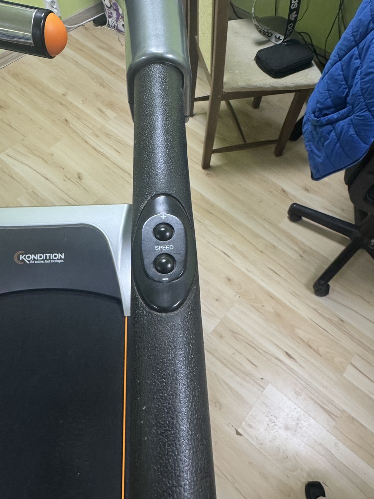 Бягаща пътека Konditio HM-9100 FIT