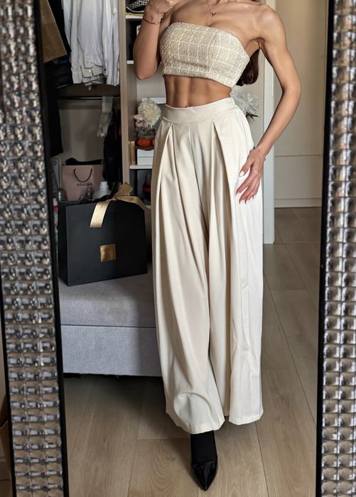 Бежов панталон Wide