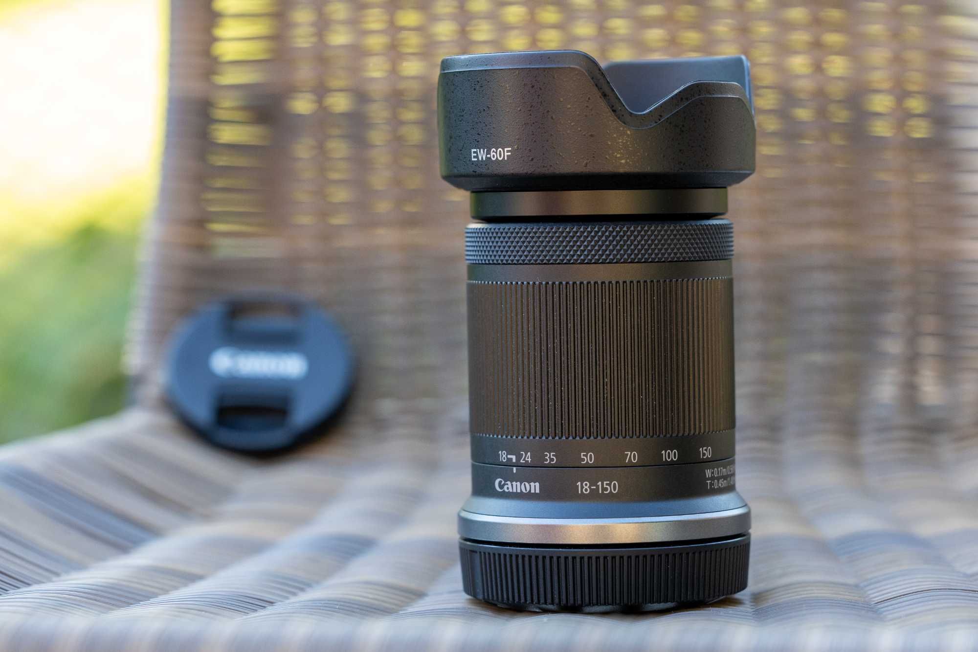 Обектив Canon RF-S 18-150mm IS STM