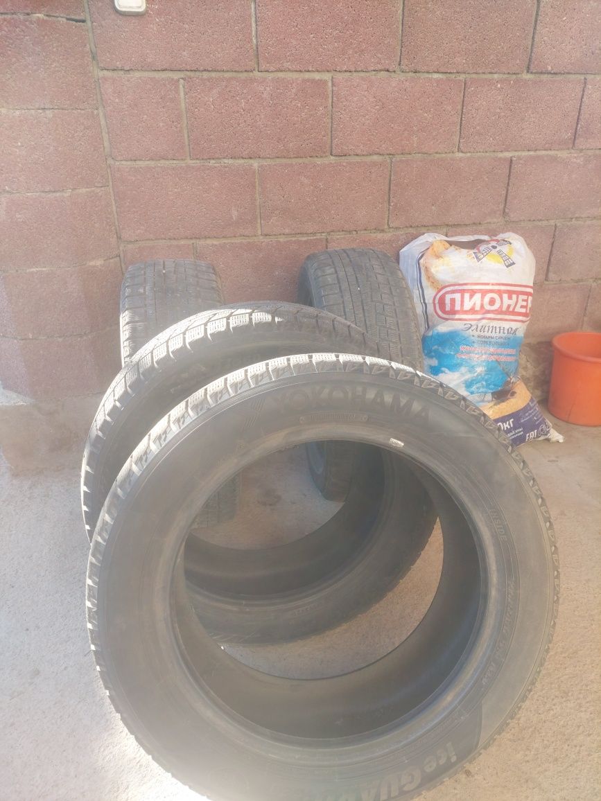 Шины Yokohama 215/55 R17