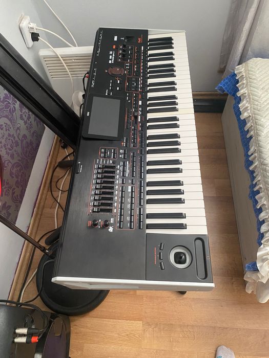 Korg pa 4x в отлично състояние