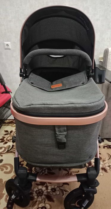 Коляска-трансформер