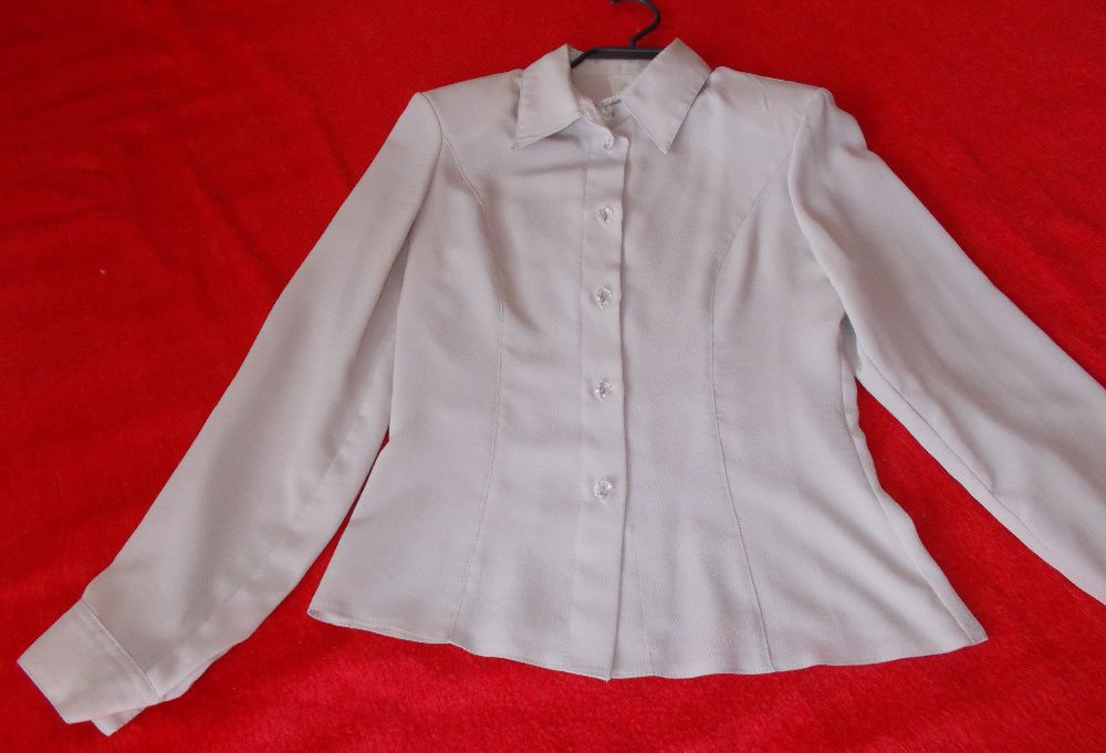 Дамска копринена блуза размер М