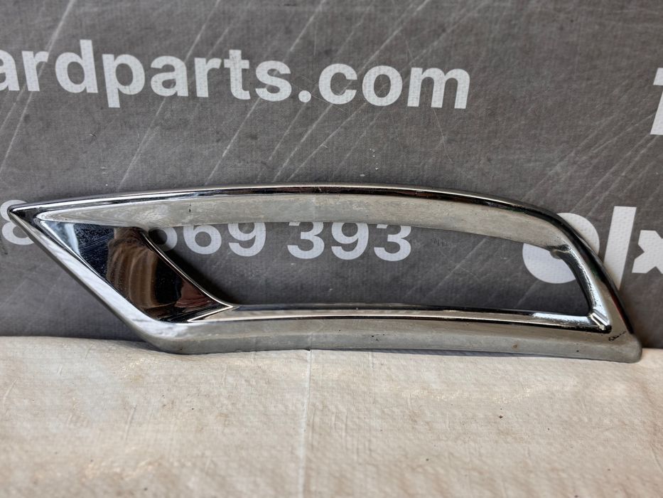 Skoda Octavia 4 лайстна хром – дясна • 2019+