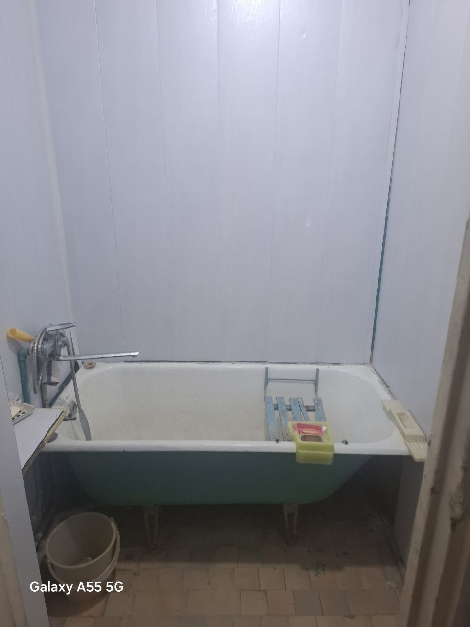 Юнусобод 7 кв да 2/2/9 уй арендага берилади 280 у. е.