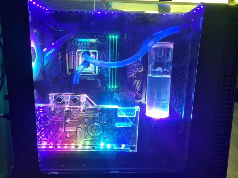 PC Gaming intel i7 9700k RX 6900XT 16GB RAM custom watercooling