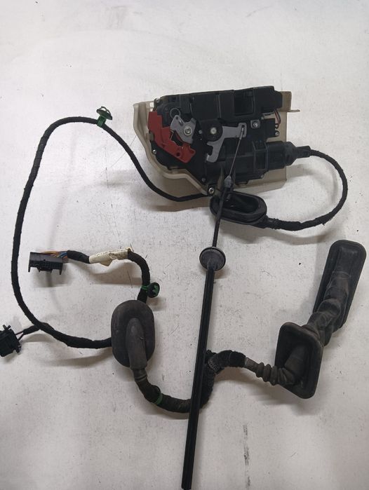 Broasca usa VOLKSWAGEN TOURAN 1T1, 1T2 2003 - 2010