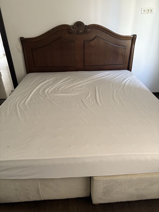 Pat fara saltea stare buna