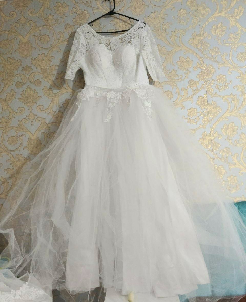 Свадебное роскошное платье
