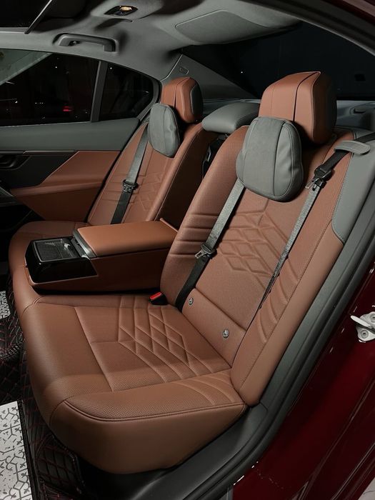 Bmw i5 35L luxury masla
