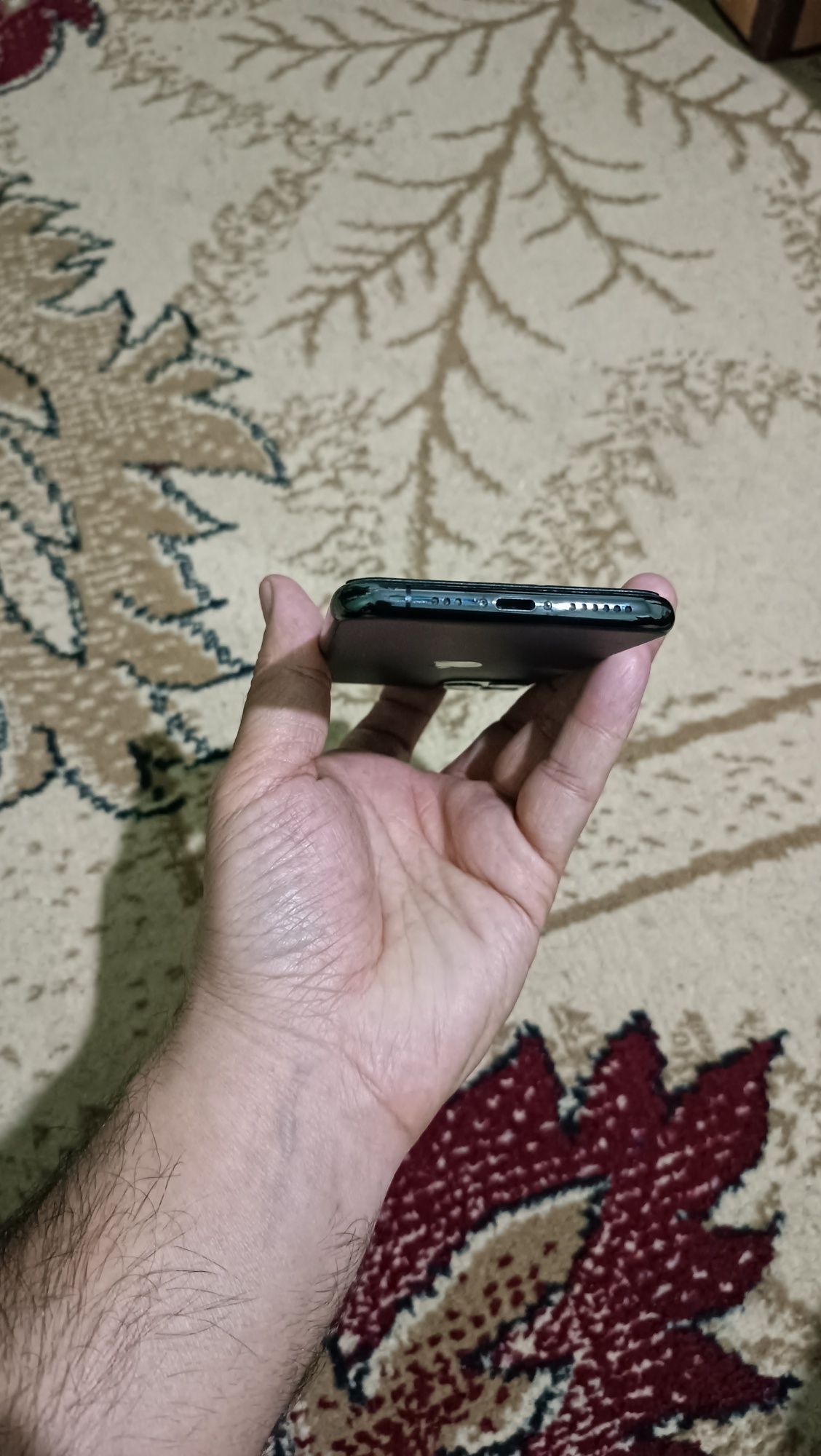 iphone 11 про идеал холатда