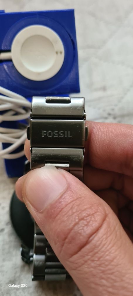 Fossil gen 4 smart watch