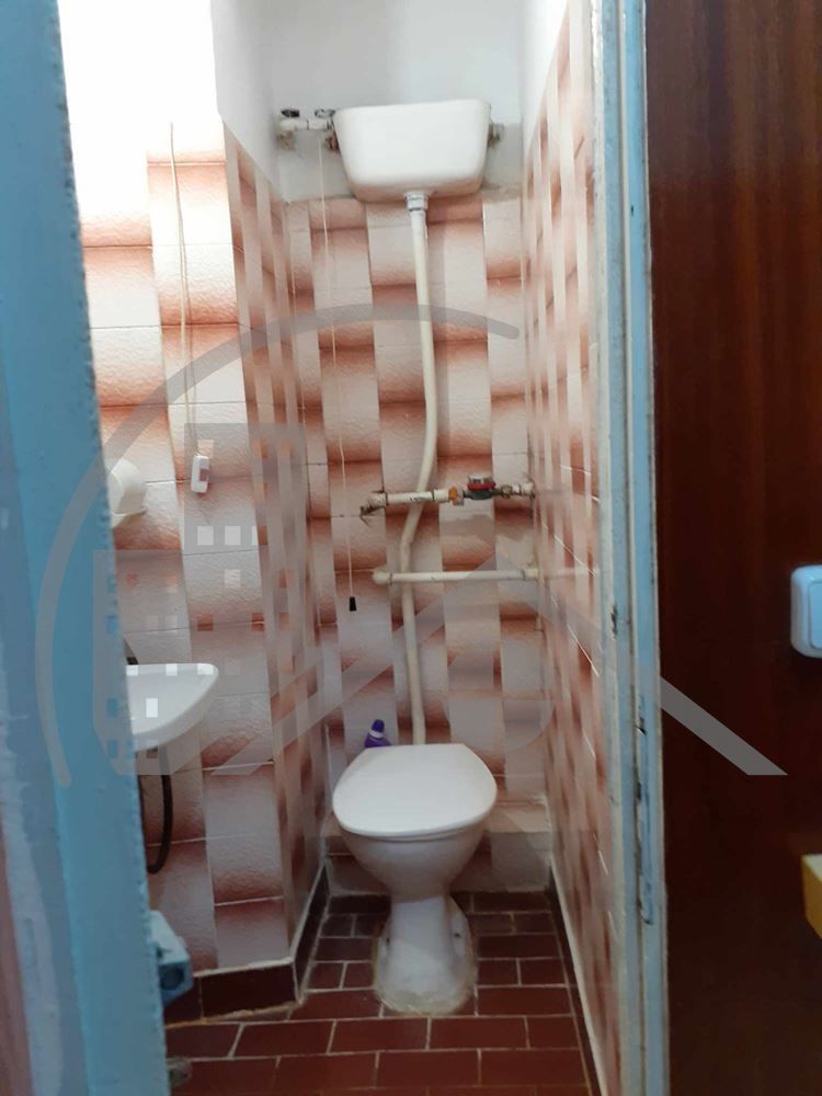 Продава се Четиристаен апартамент в Варна, Владислав Варненчик - 91 кв.м за 1098 €/кв.м - Снимка #8