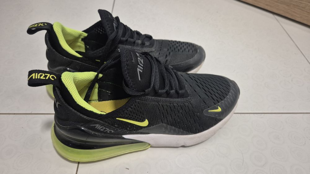 Маратонки   Nike