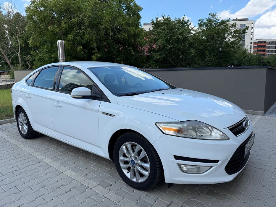 Ford Mondeo Unic proprietar din 2017,adusă personal în țară,consum foarte mic