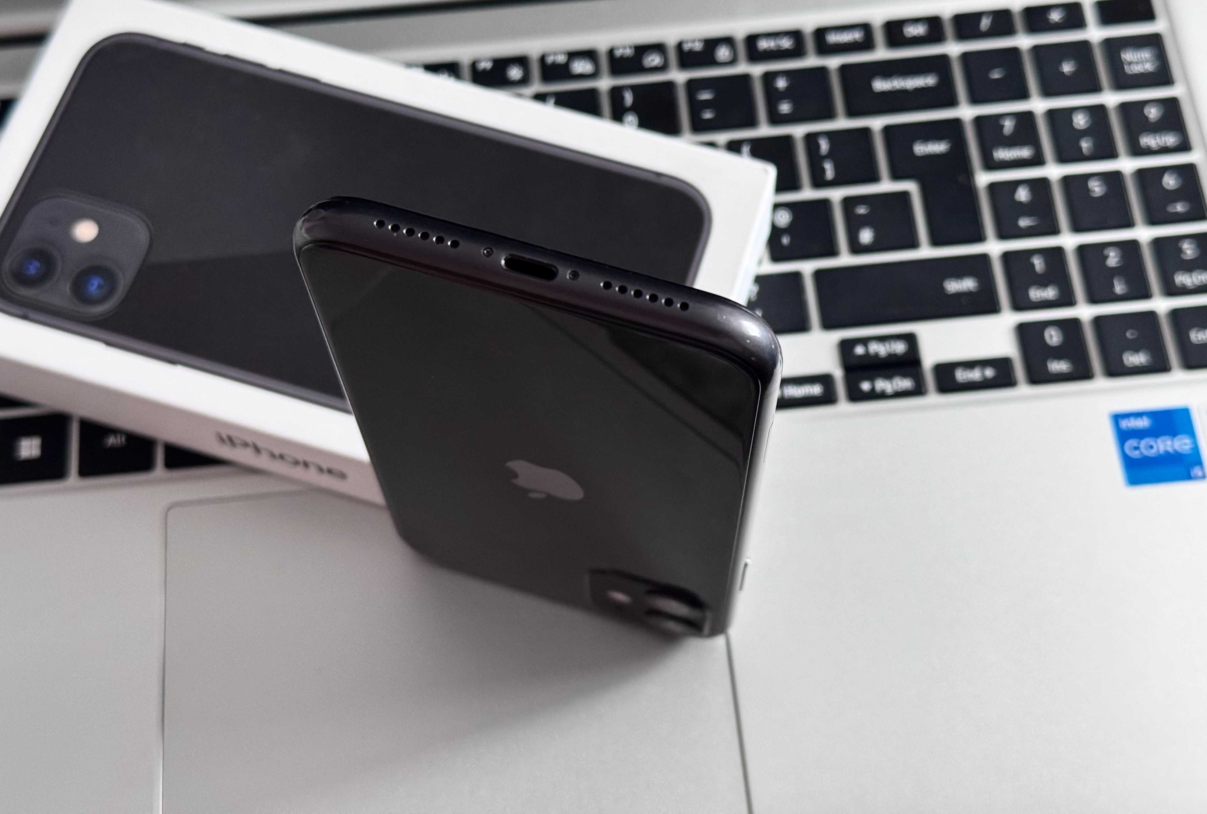 iPhone 11, Black, 64Gb | Acceptam Buy-Back | ID G267 |