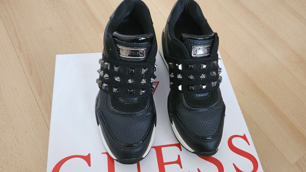 Маратонки Guess 35pp