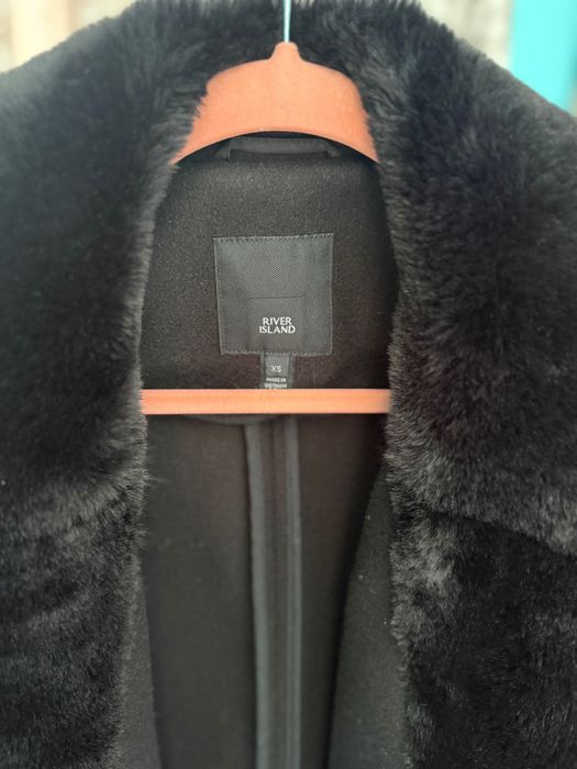 Дамско палто River Island