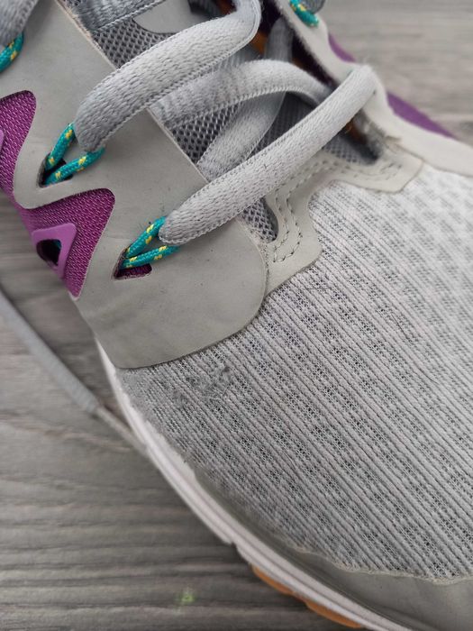 Vand adidasi marimea 40