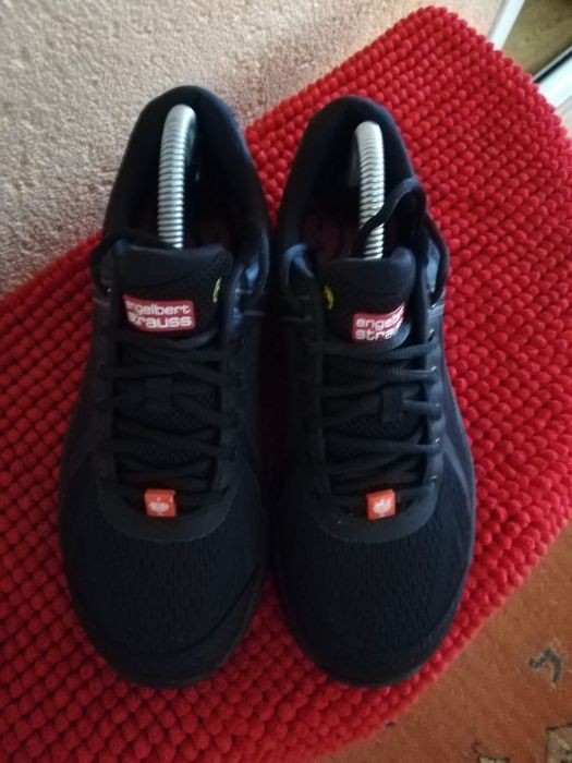 Pantofi Strauss nr 40 cu protecție pentru lucru