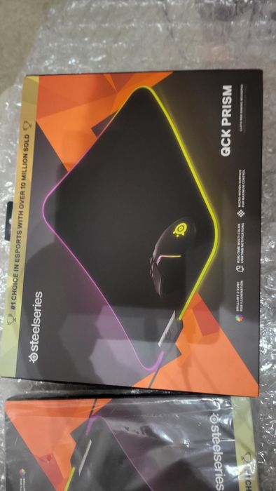 Steelseries QCK Prism RGB подложка за мишка чисто нова 2бр