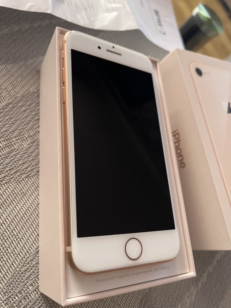 Iphone 8 64 GB rose gold
