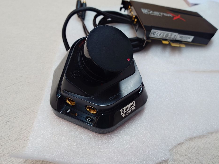 Creative Sound Blaster Sound BlasterX AE-5 si Crystal Voice