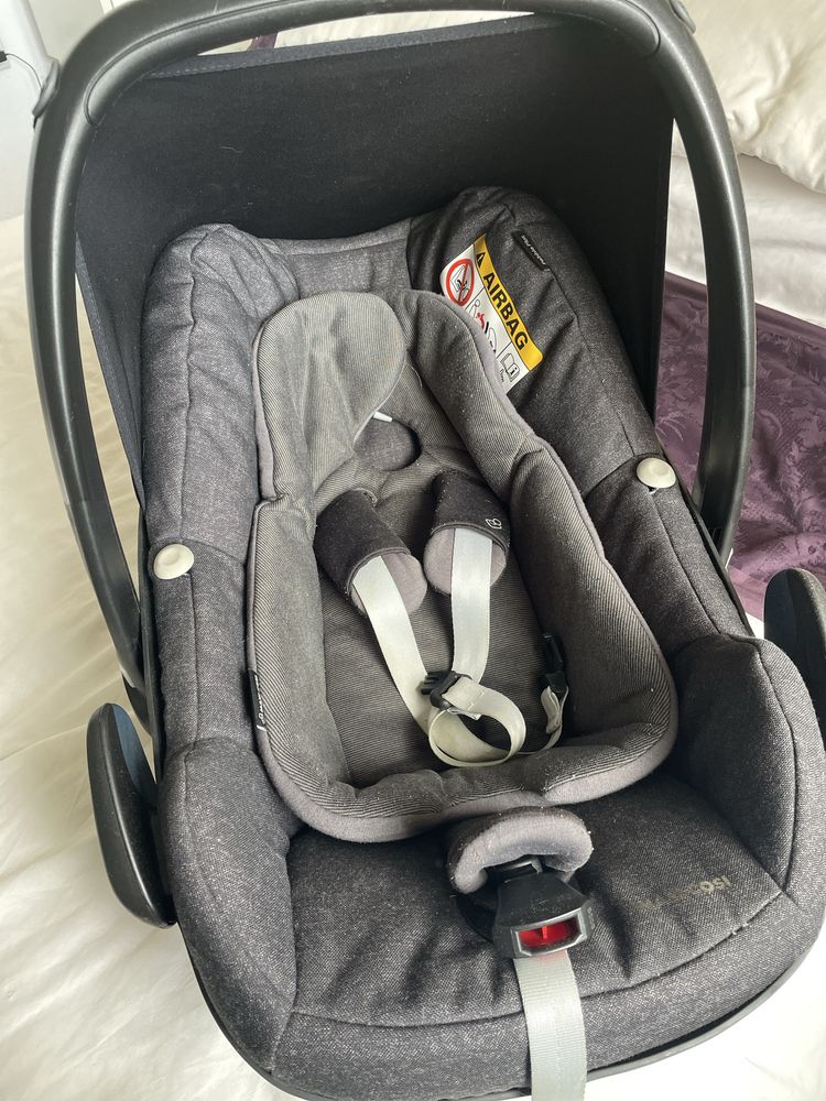 Bugaboo buffalo унисекс количка + кош за кола за бебе + адаптори