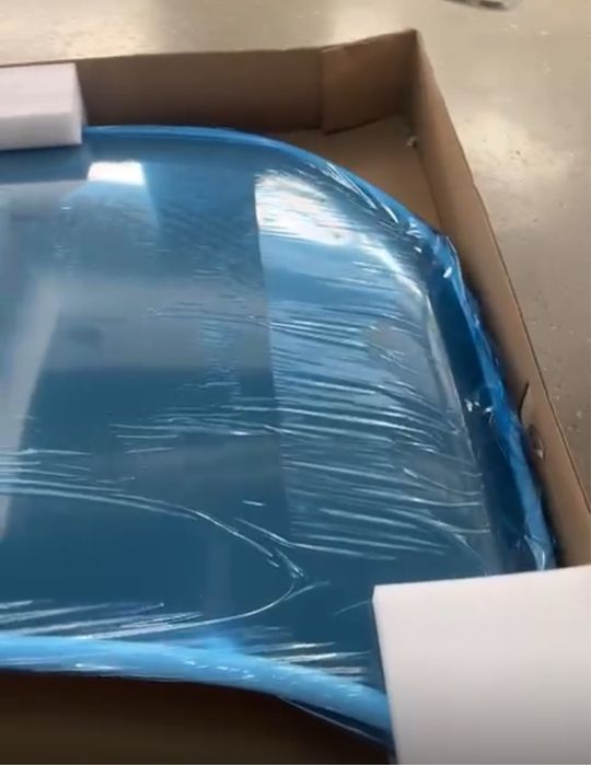 Продам Капот на Ли7 дубликат