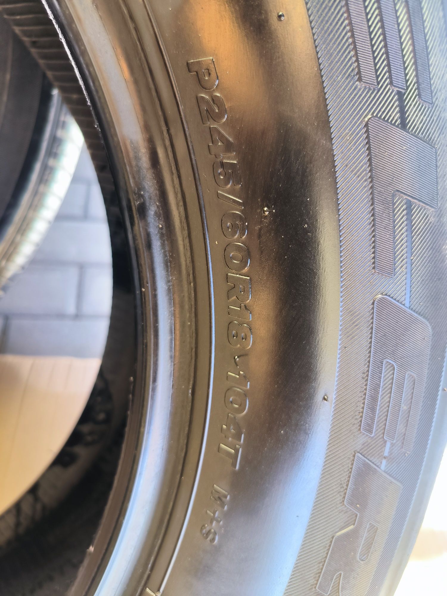 Шины P245/60/R18