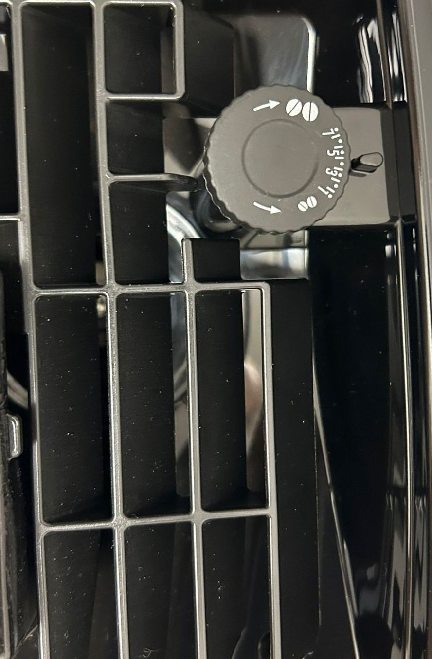 Vand Espressor automat De'Longhi ECAM23.260.B EX:4, Nou