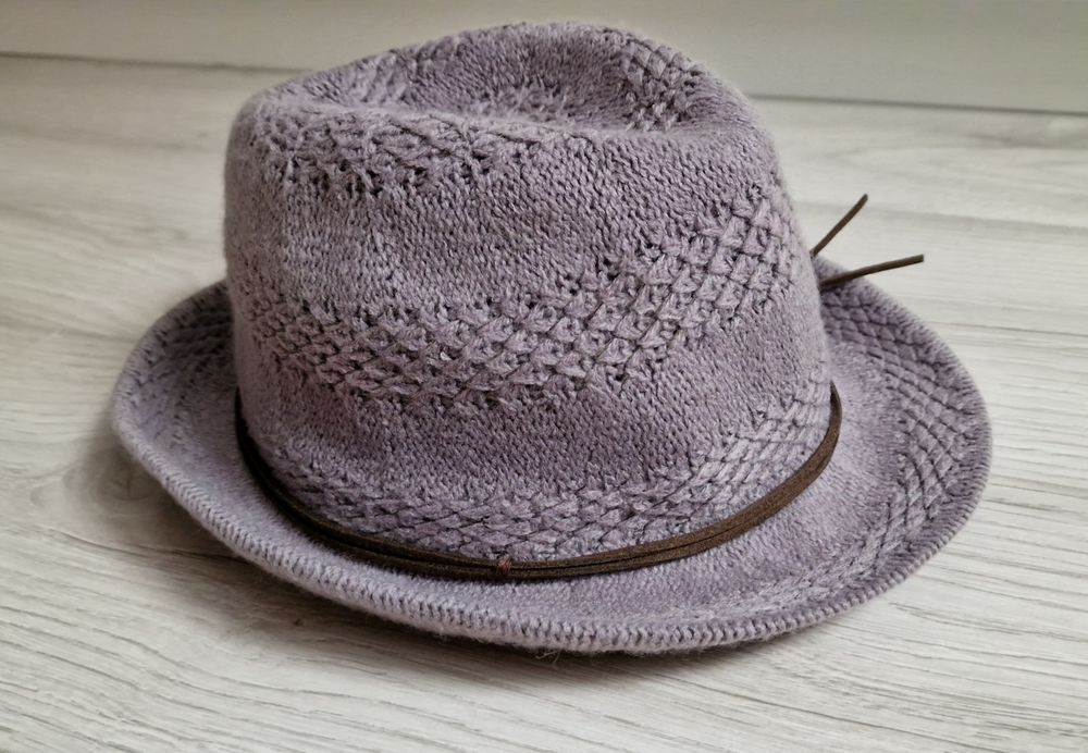 Palarie casual Next, textil tricotat bej mediu marime S-M, 55 cm