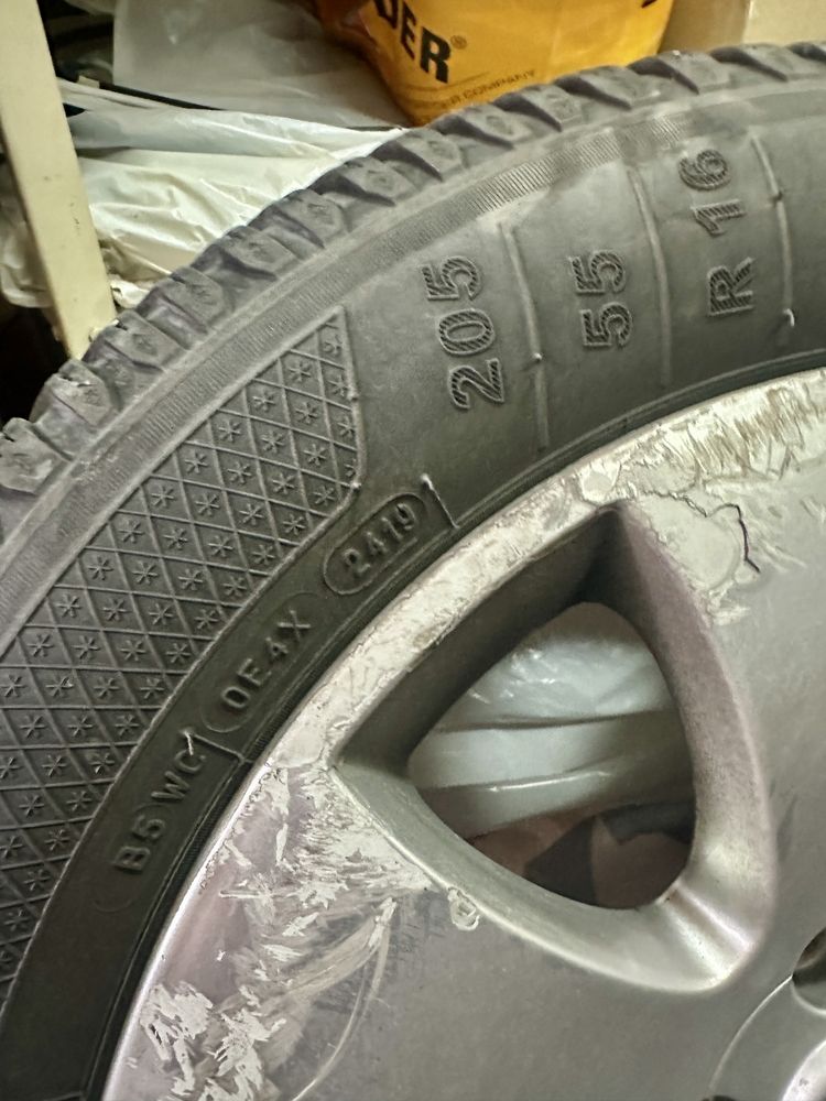 Джанти със зимни гуми Skoda Wv Audi - Ronal 16 5x112